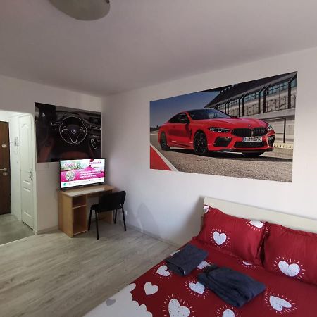 Apartmán Bmw Studio Bukurešť Exteriér fotografie
