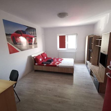 Apartmán Bmw Studio Bukurešť Exteriér fotografie